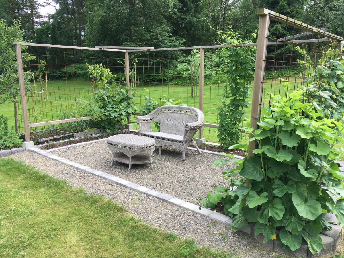 Naturskoent Boende Vid Sjoe Skånes Fagerhult Buitenkant foto