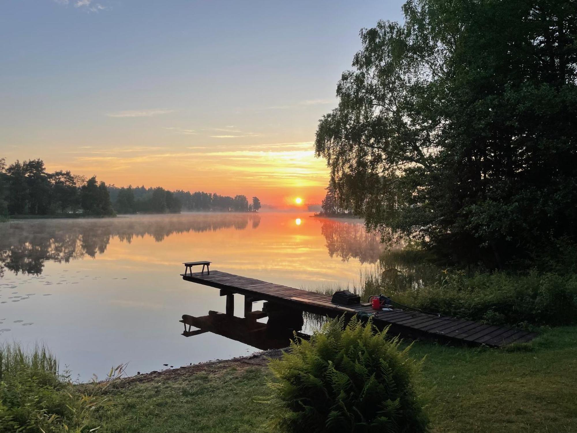 Naturskoent Boende Vid Sjoe Skånes Fagerhult Buitenkant foto